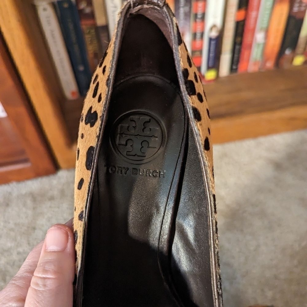 Tory Burch cowhair leopard print chunky heel stilleto sz 7 euc - Picture 6 of 9